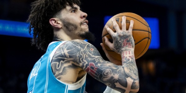 开云体育下载-2.6亿成毒药合同，15中1拿2分，难怪你沦为替补，黄蜂有苦说不出|夏洛特黄蜂队|克利夫兰骑士队|迈尔斯-布里奇斯|篮板|詹姆斯-布克奈特_新浪体育_新浪新闻